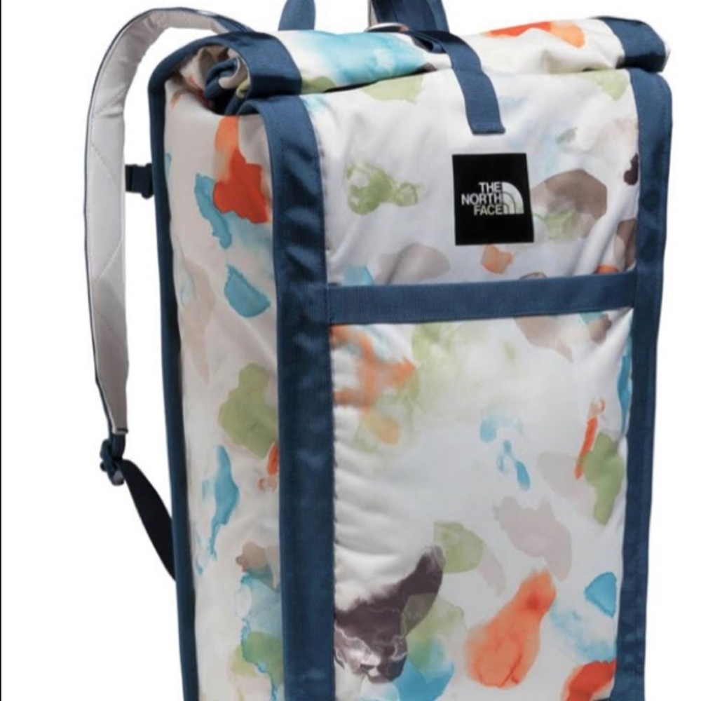 The North Face Homestead Waterproof Beer Soda Backpack Cooler Bag.